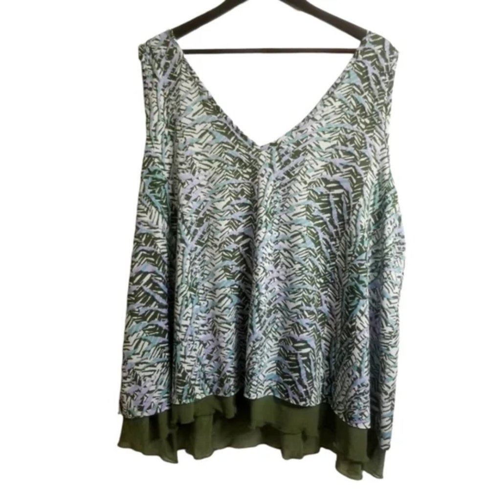 Penningtons sleeveless lined patterned top